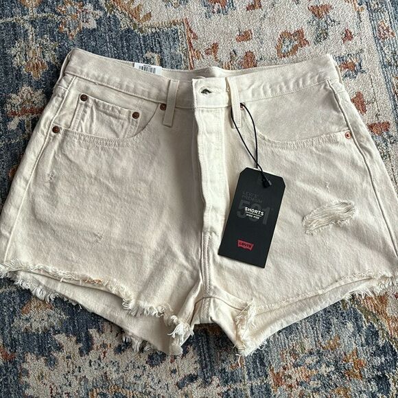 NWT LEVIS 501 Shorts High Rise - Picture 1 of 3